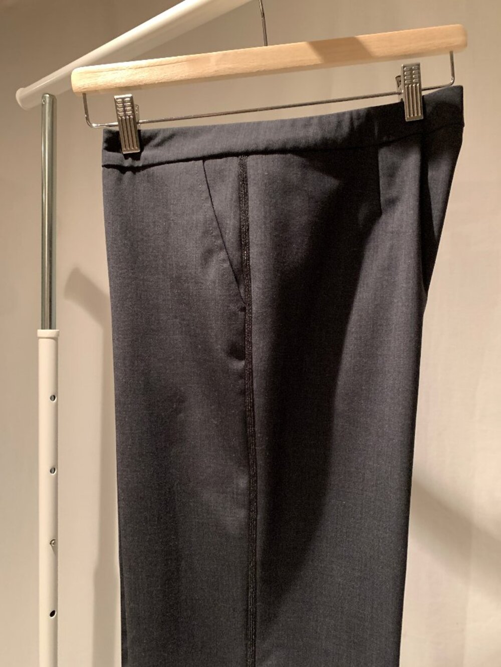 Teenflo Grey Wool Tailored Trousers - NWT - Size 12 - Made in Canada